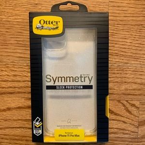 Clear Otterbox for iPhone11